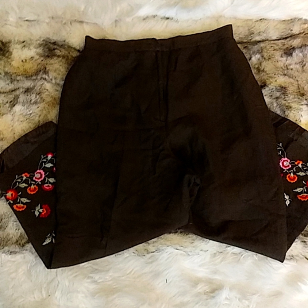 Larry Levine Wide Leg Pants. Size 12. Color Brown.